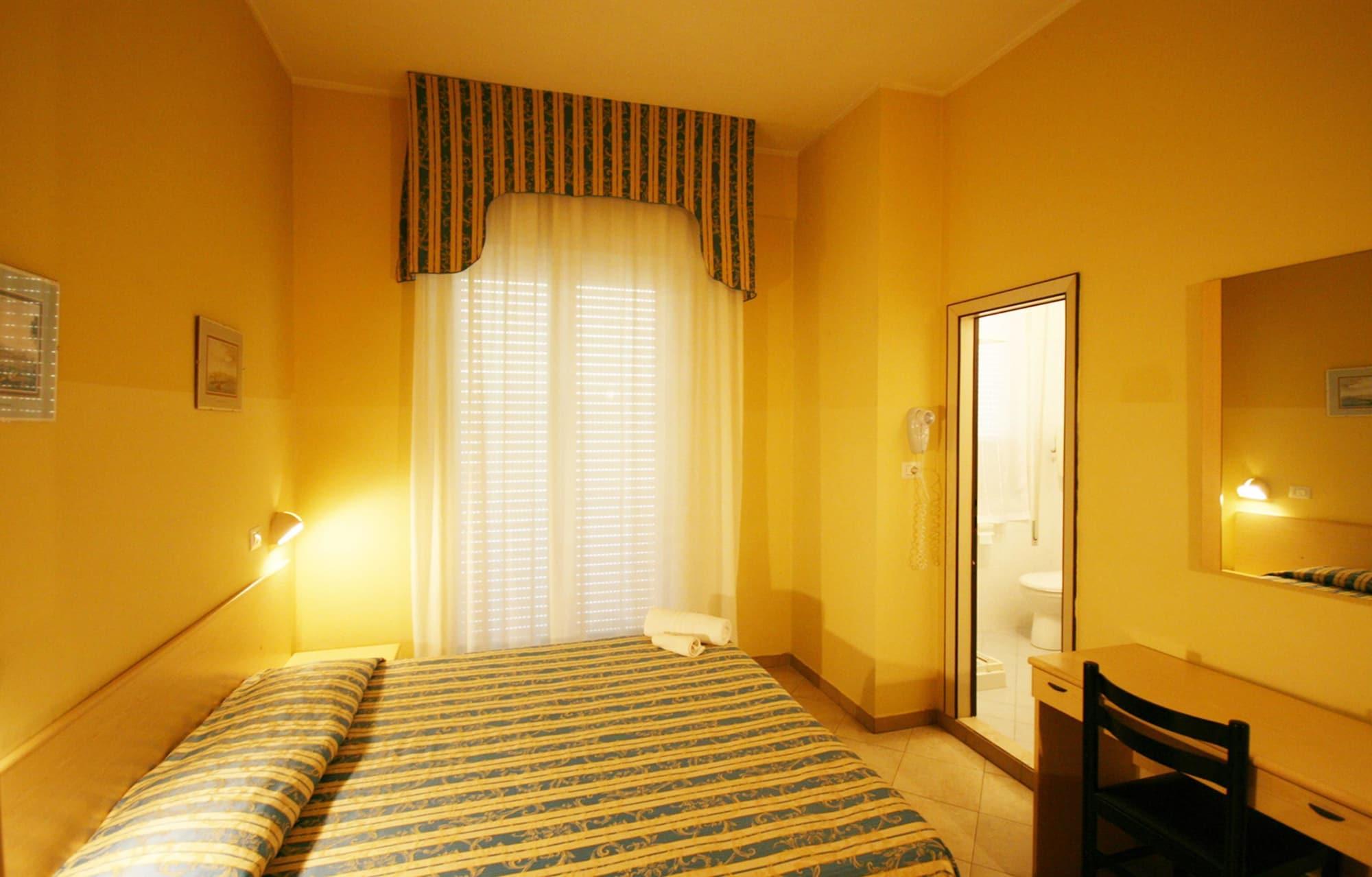 Hotel Sole Mio Rimini Exterior photo