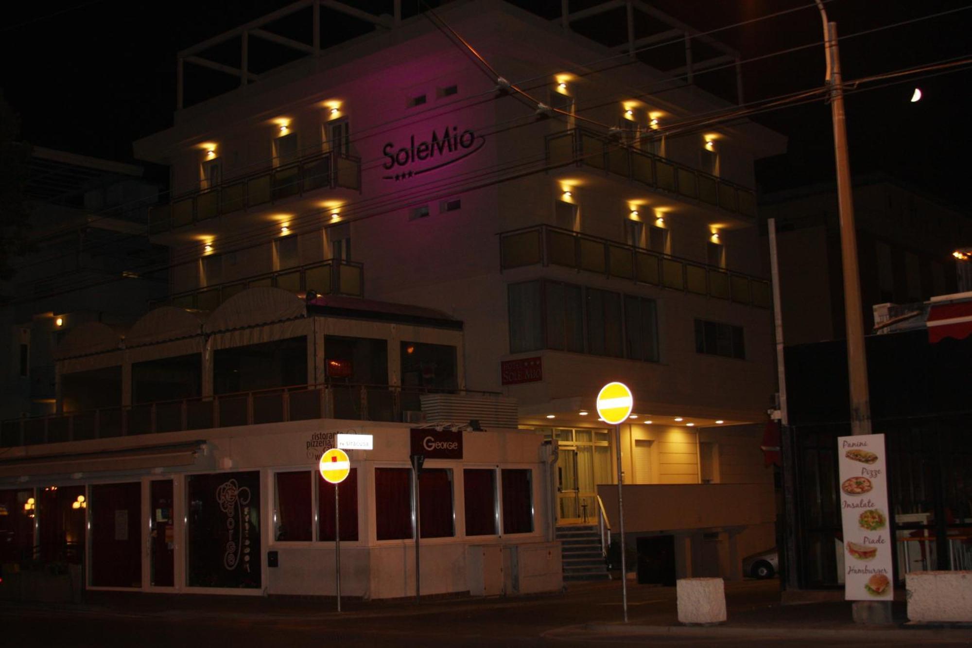 Hotel Sole Mio Rimini Exterior photo