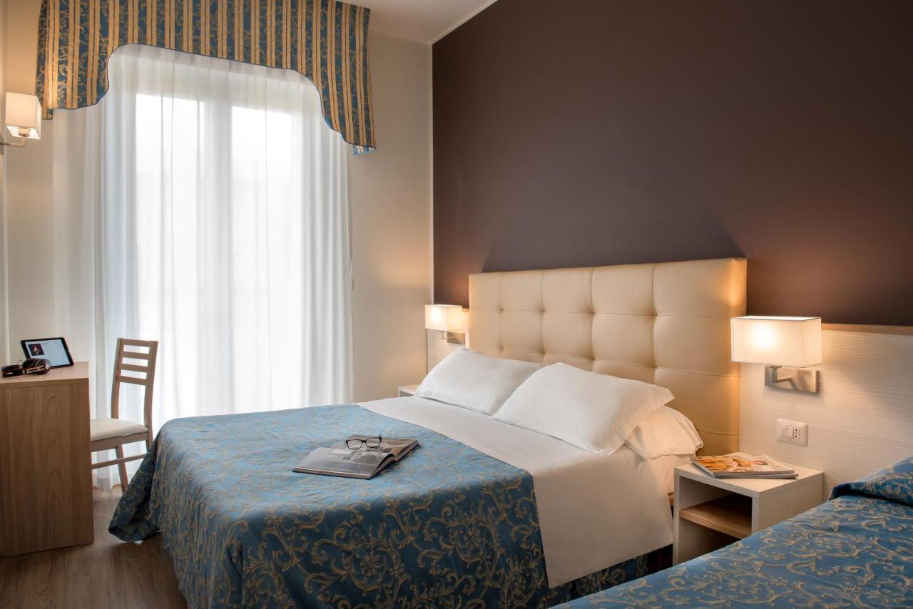 Hotel Sole Mio Rimini Exterior photo